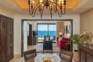 thumbnail: In-room dining