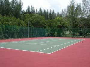 thumbnail: Tennis court