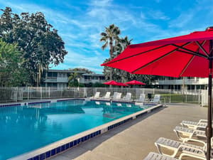 thumbnail: Pool
