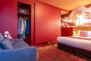 thumbnail: Room