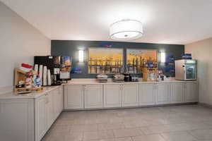 thumbnail: Breakfast buffet