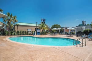 thumbnail: Outdoor pool