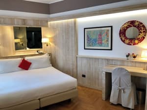 thumbnail: Room