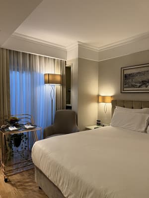 thumbnail: Room