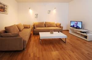 thumbnail: Living room