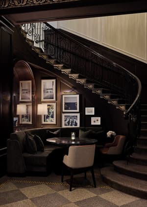 thumbnail: Restaurant