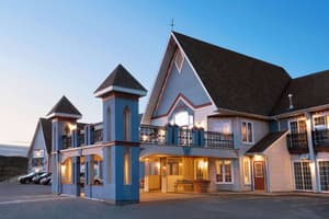 thumbnail: Exterior
