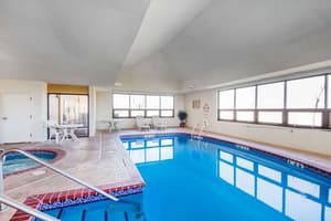 thumbnail: Pool