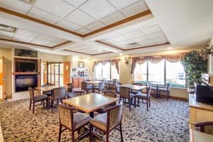 thumbnail: Breakfast area