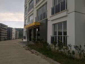 thumbnail: Exterior