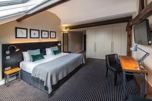 thumbnail: Room