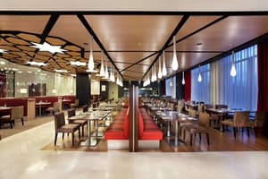 thumbnail: Restaurant