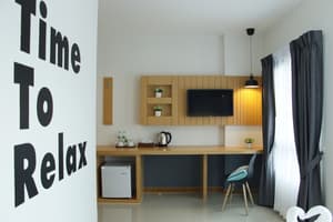 thumbnail: Room