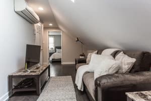 thumbnail: Living room