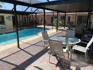 thumbnail: Pool