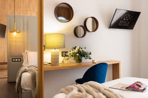 thumbnail: Room