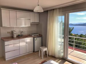thumbnail: Private kitchenette