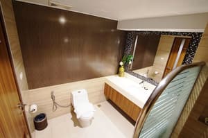 thumbnail: Bathroom