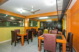 thumbnail: Restaurant