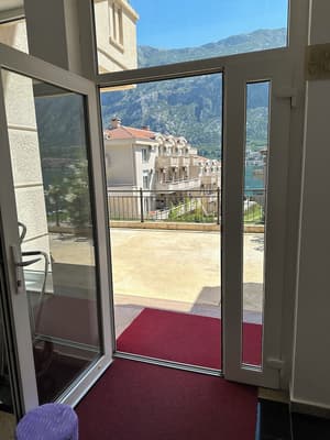 thumbnail: Property entrance