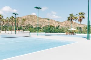 thumbnail: Tennis court