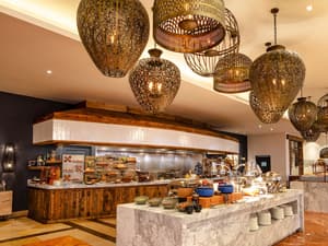 thumbnail: Breakfast area