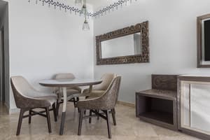 thumbnail: Living area