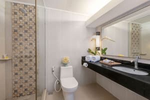 thumbnail: Bathroom