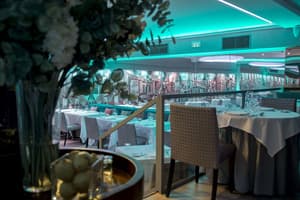thumbnail: Restaurant