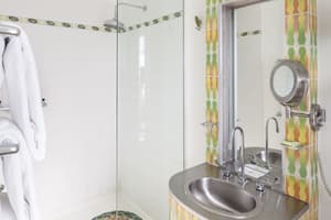 thumbnail: Bathroom