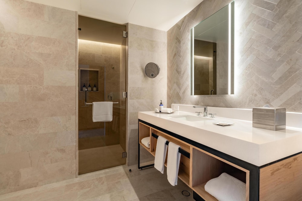 Bathroom shower