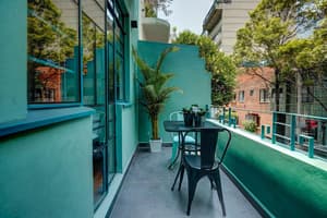 thumbnail: Balcony