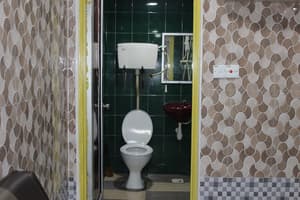 thumbnail: Bathroom