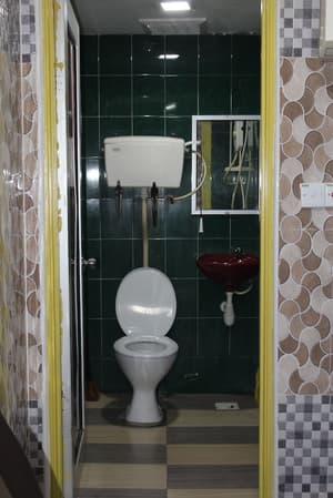 thumbnail: Bathroom