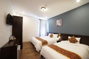 thumbnail: Room