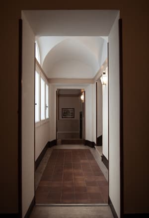 thumbnail: Exterior
