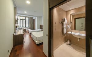 thumbnail: Room