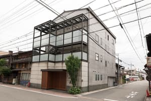 thumbnail: Exterior