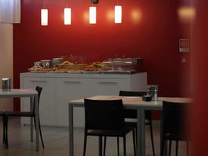 thumbnail: Breakfast area