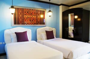 thumbnail: Room