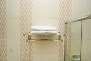 thumbnail: Bathroom amenities