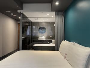 thumbnail: Room