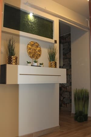 thumbnail: Interior detail
