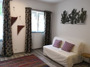 thumbnail: Living area