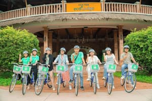 thumbnail: Bicycling