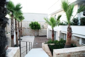 thumbnail: Property grounds