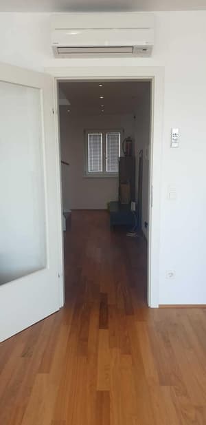 thumbnail: Interior