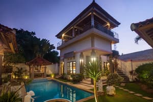 thumbnail: Exterior