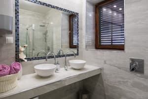 thumbnail: Bathroom sink