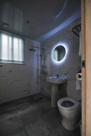 thumbnail: Bathroom